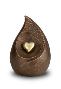 Skulptur och keramiska urna 'Tår av kärleksfullt minne'