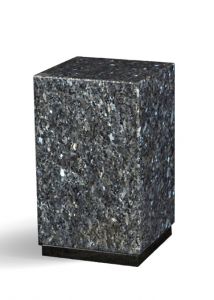 Graniturna 'Blue Pearl' för inomhus och utomhus