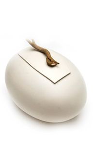 Handgjord keramikurna