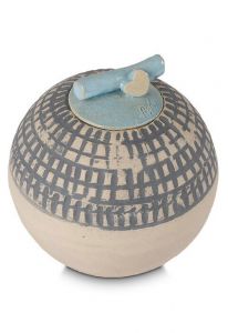 Handgjord mini keramikurna med grå ränder