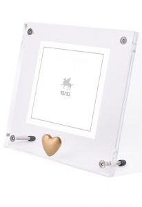 Fotoram av plexiglas med guldfärgat hjärta miniurna
