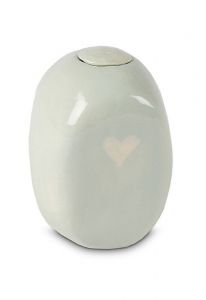 Mini keramikurna 'Opaque Sage' med hjärta