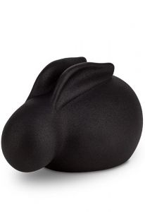 Kaninurna högglans svart