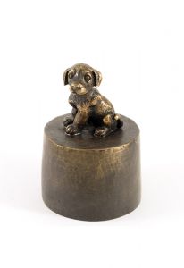 Taxvalp sittande urna bronsfärgad